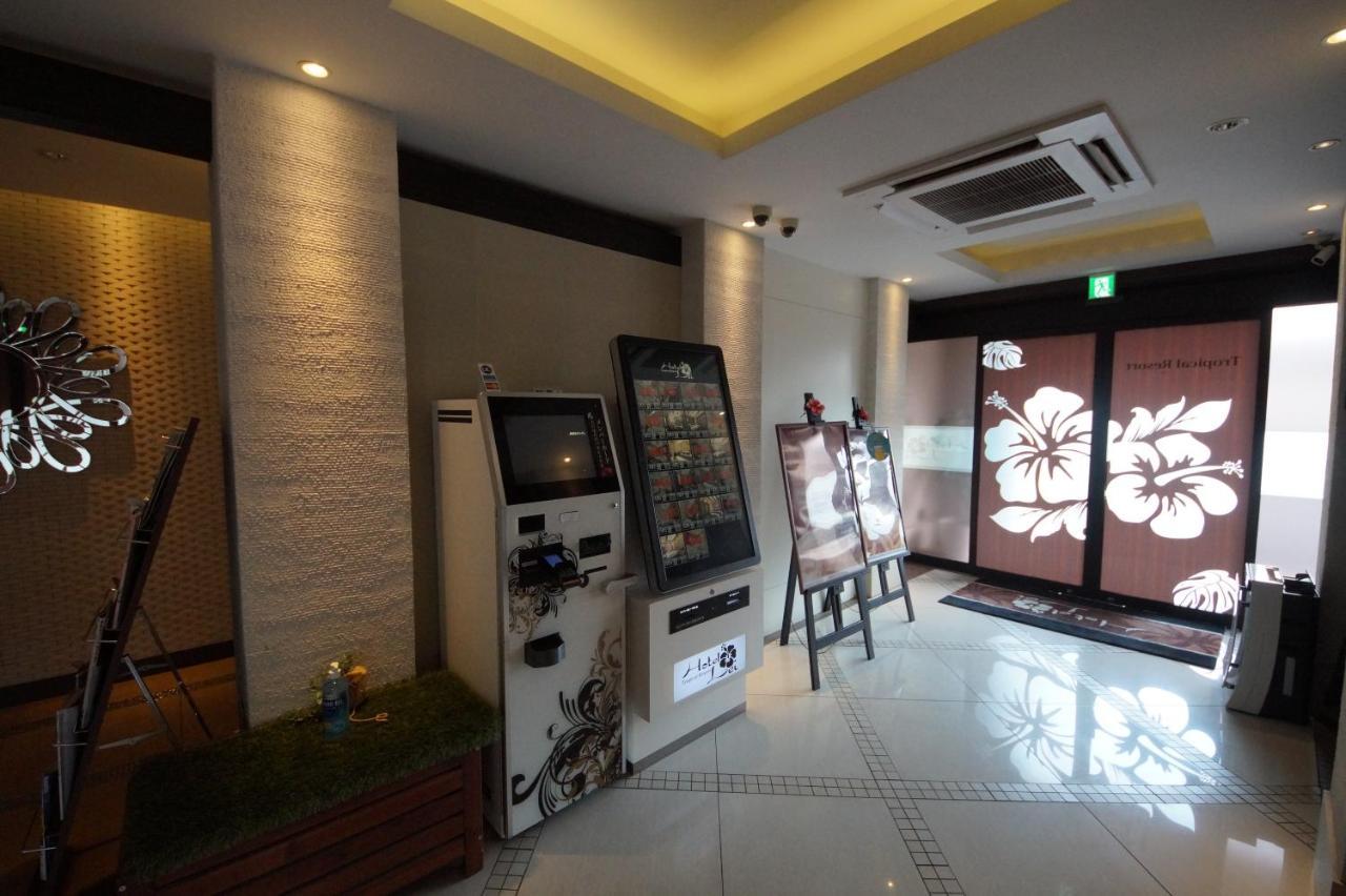 Hotel Lei (Adults Only) Funabashi Extérieur photo